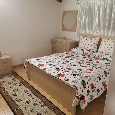 Apartment A Louer Au Coeur De *